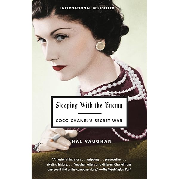 Coco Chanel, New Edition: The Legend and the Life : Picardie
